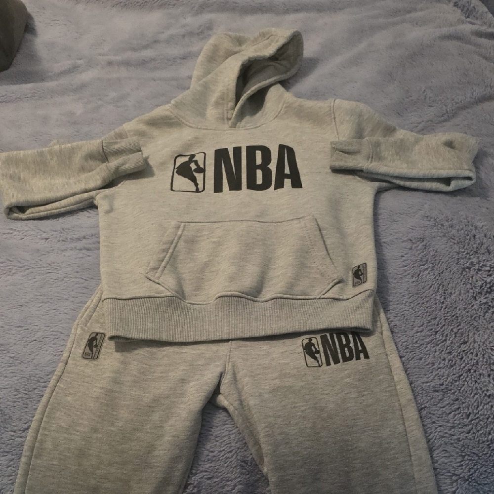 NBA Kids Gray Hoodie and Sweatpants Set